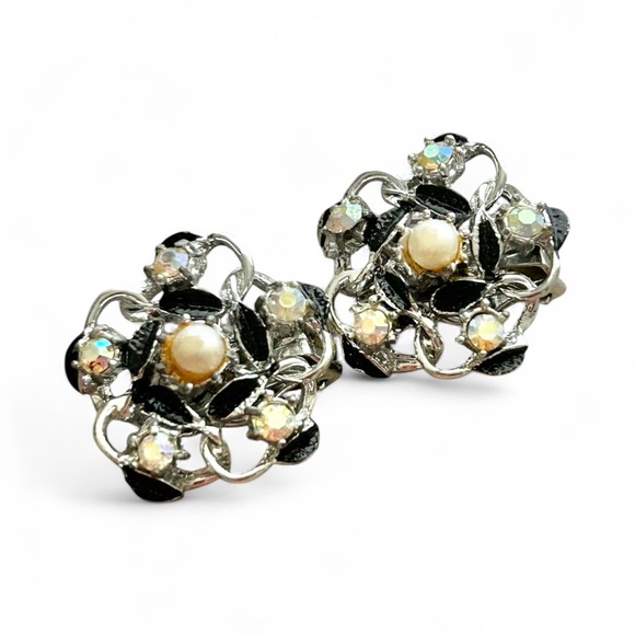 Vintage Pearl & Rhinestone Clip-On Earrings - Picture 1 of 6